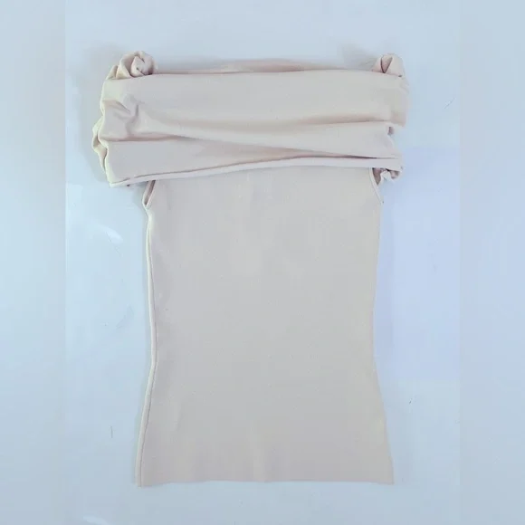 NWT HELSA Makenzie Off Shoulder Sweater in Vanilla, size S - Picture 6 of 8
